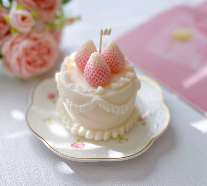 Strawberry Cake Candle