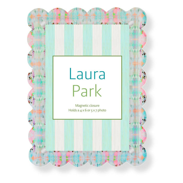Brooks Avenue Scalloped Acrylic Picture Frame