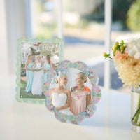 Brooks Avenue Scalloped Round Acrylic Picture Frame